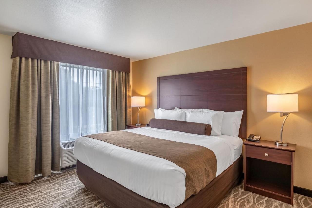Cobblestone Hotel & Suites - Stevens Point Kültér fotó
