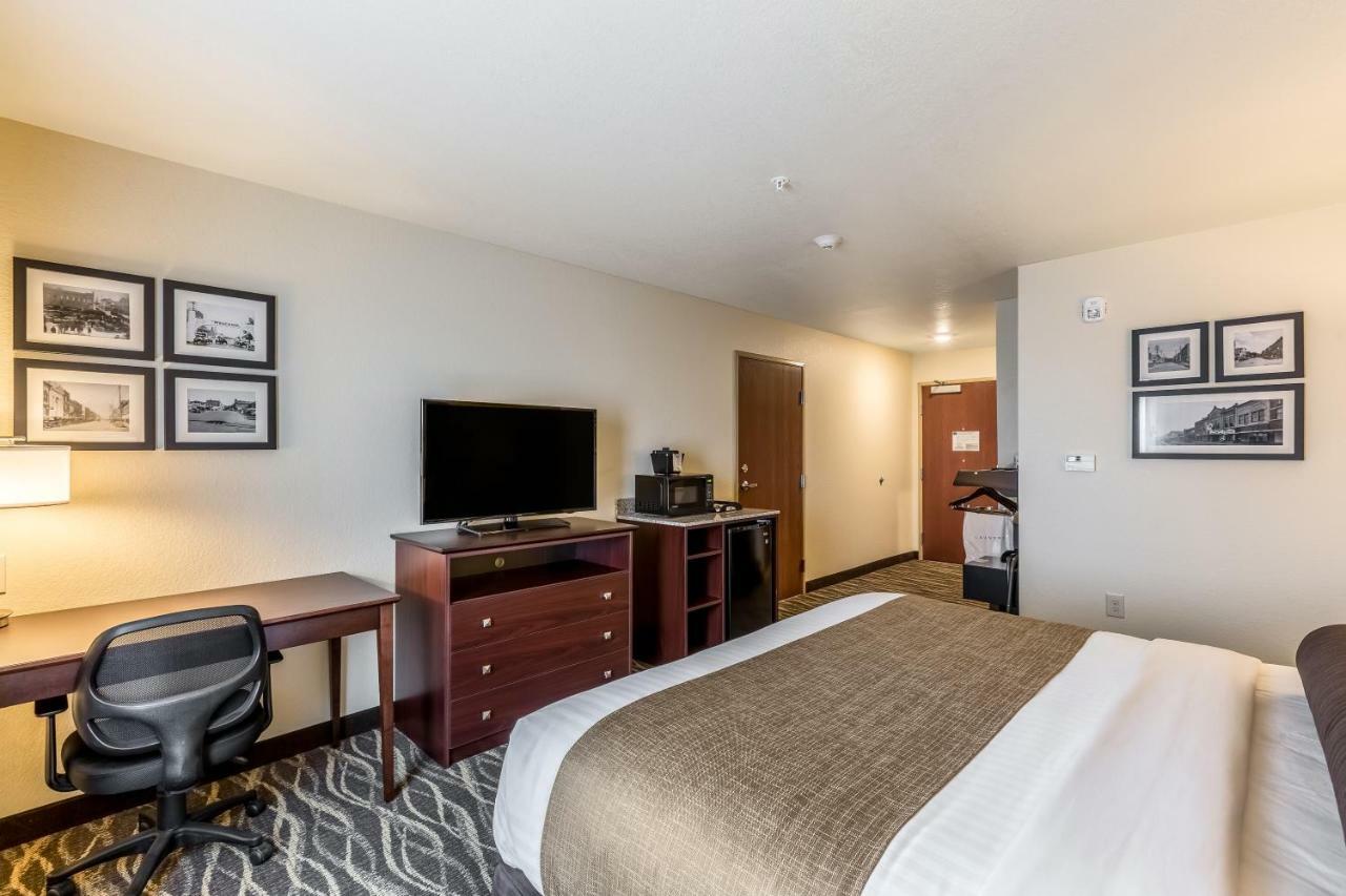 Cobblestone Hotel & Suites - Stevens Point Kültér fotó